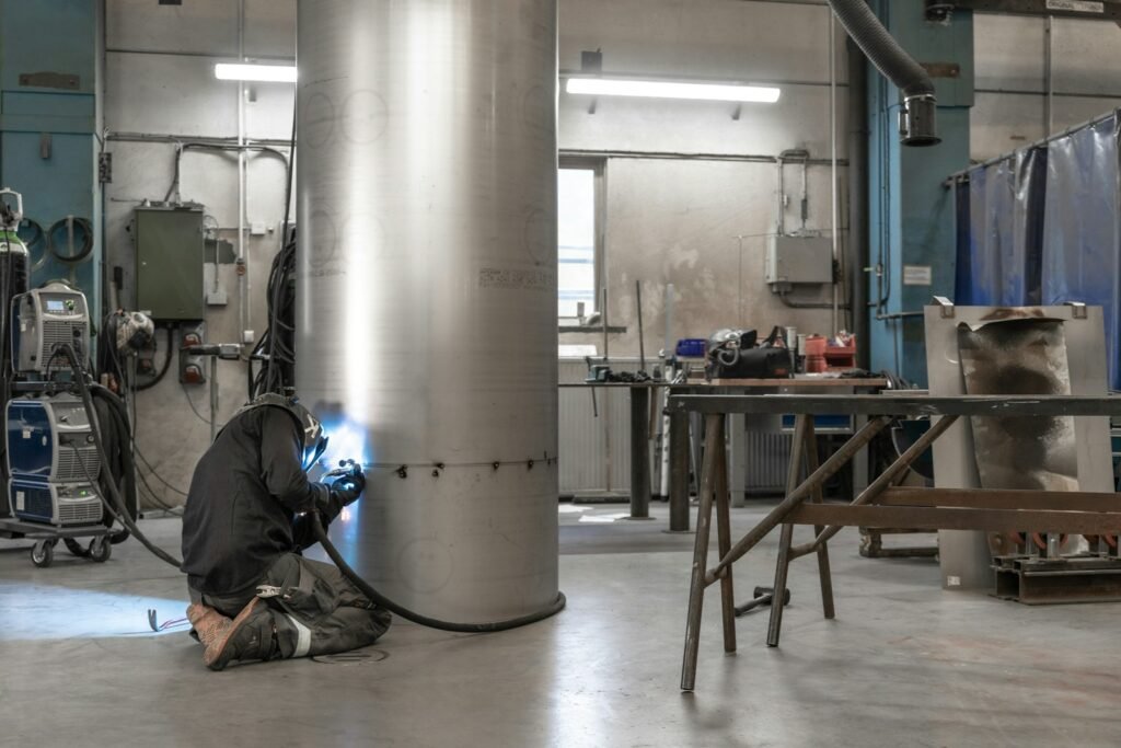 Quy trình thực hiện cách đánh bóng inox bị xước hiệu quả cao